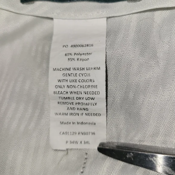 Lauren Ralph Lauren Men's Pants - Picture 9 of 11